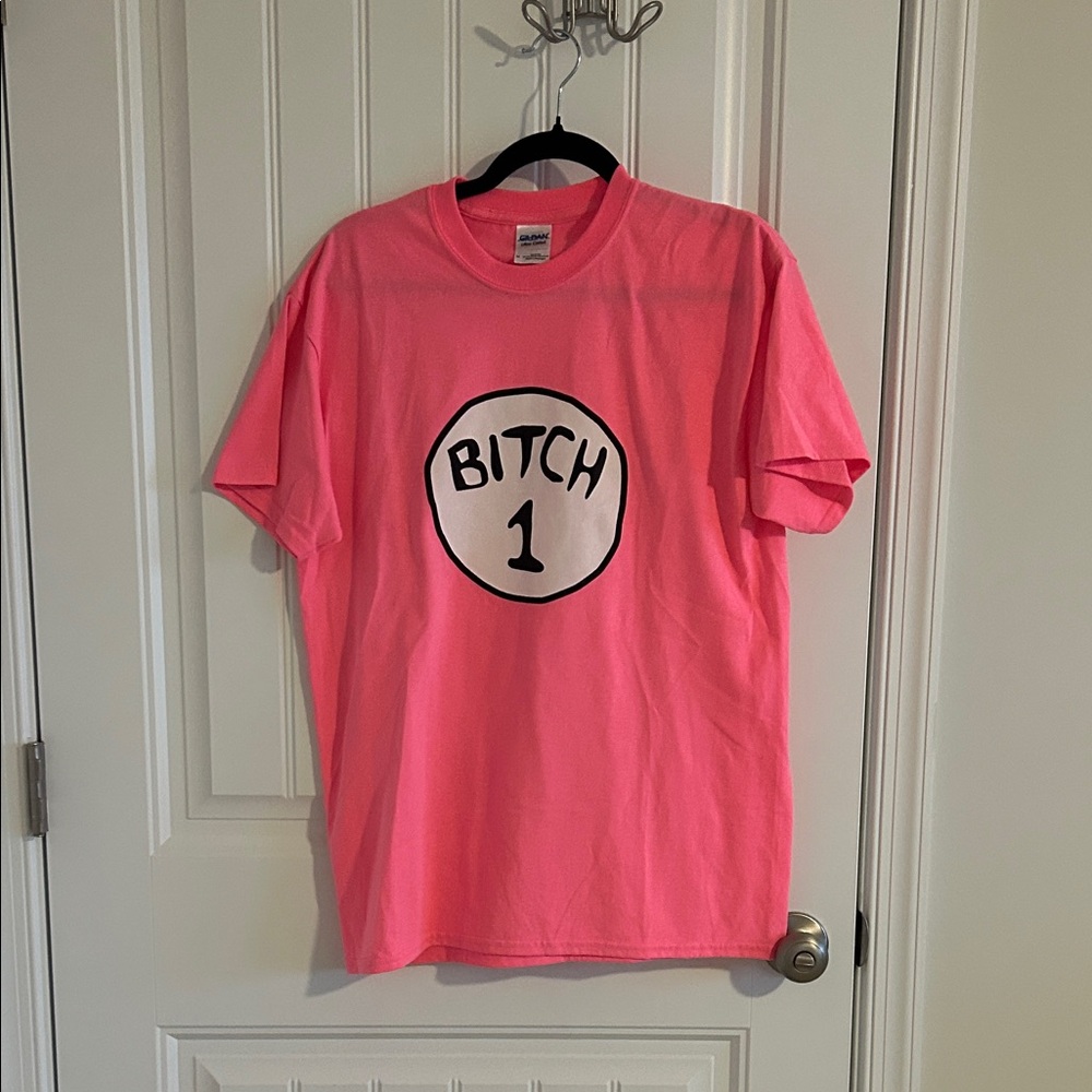 Gildan Ultra Cotton Pink T-Shirt